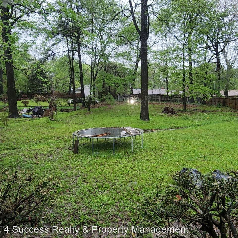 1080 Bluebird Rd - Photo 2 of 7