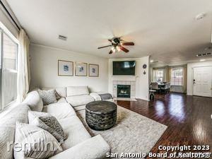 6606 Crestwood Ct - Photo 2 of 13
