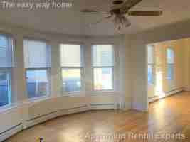 featured image of 547 Broadway #1B