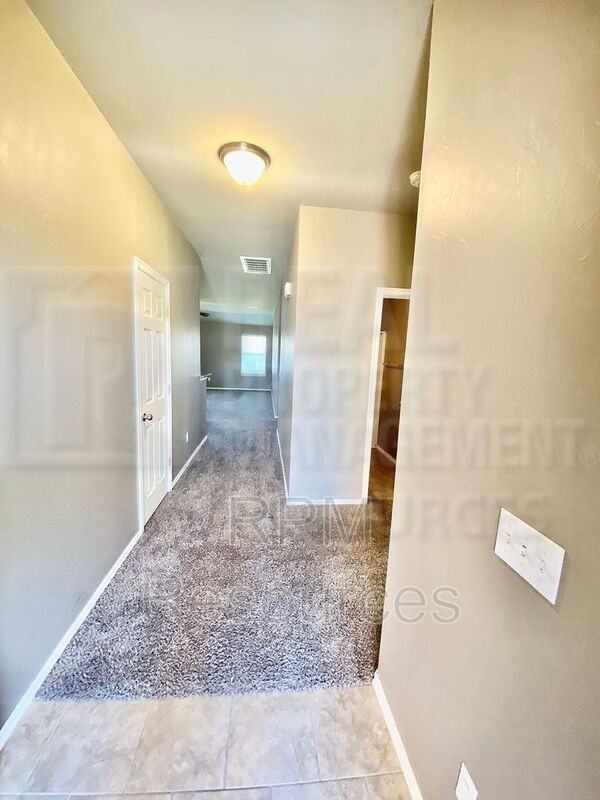 2932 Cider Mill Ln - Photo 4 of 22