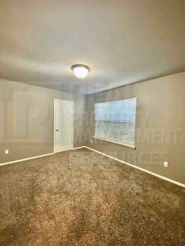 2932 Cider Mill Ln - Photo 6 of 22