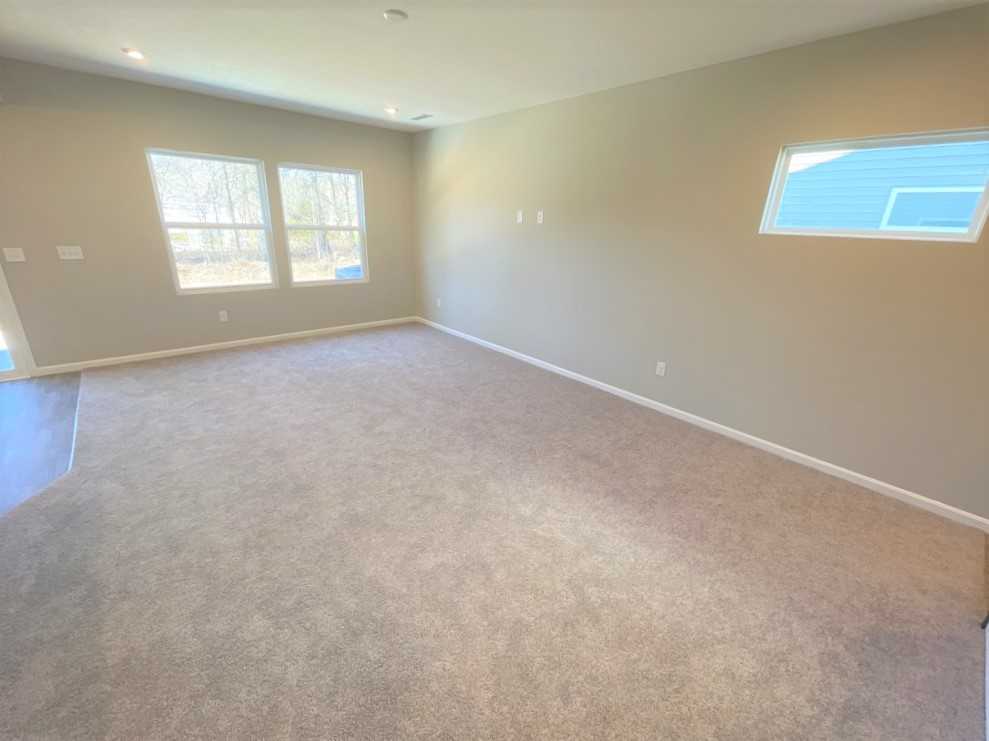 5835 Parkview Ln - Photo 2 of 13