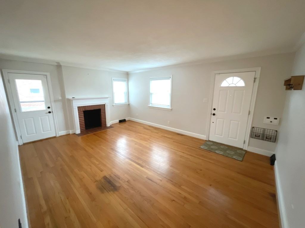 143 Whipple St - Photo 2 of 12