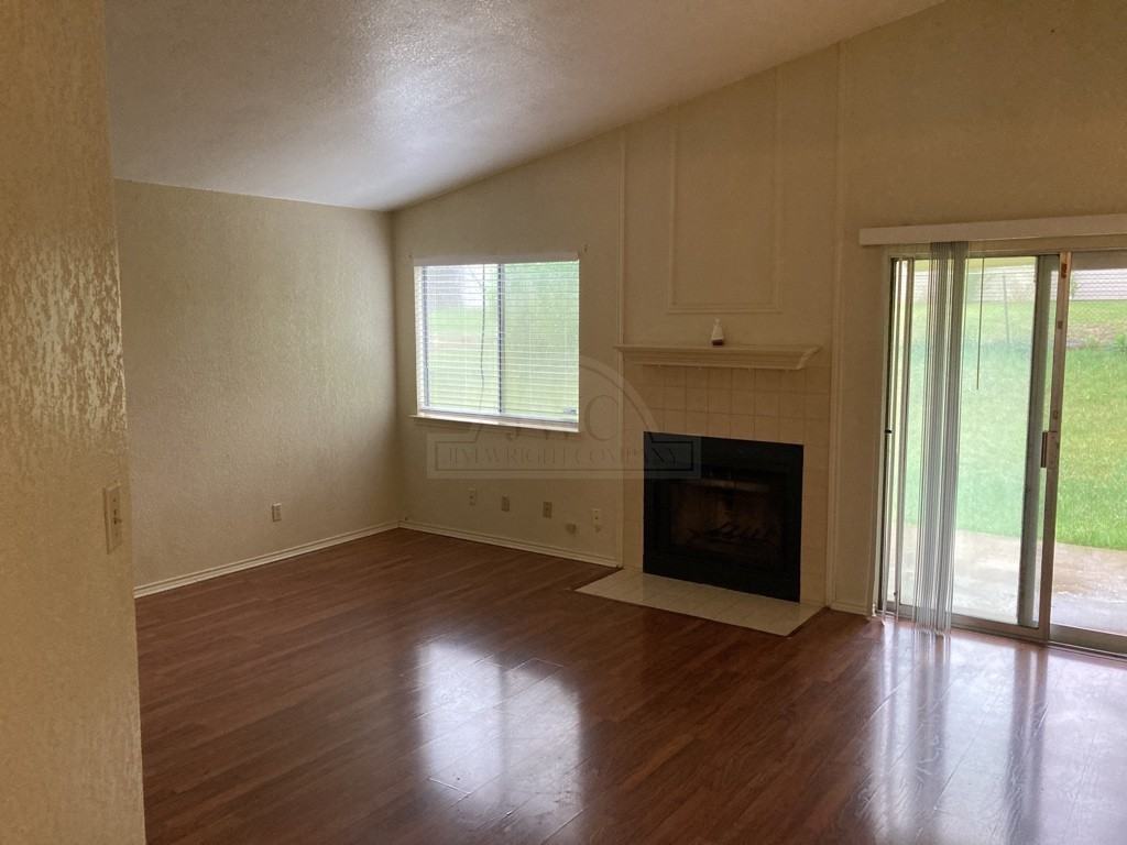 2006 Dickens Dr - Photo 2 of 20