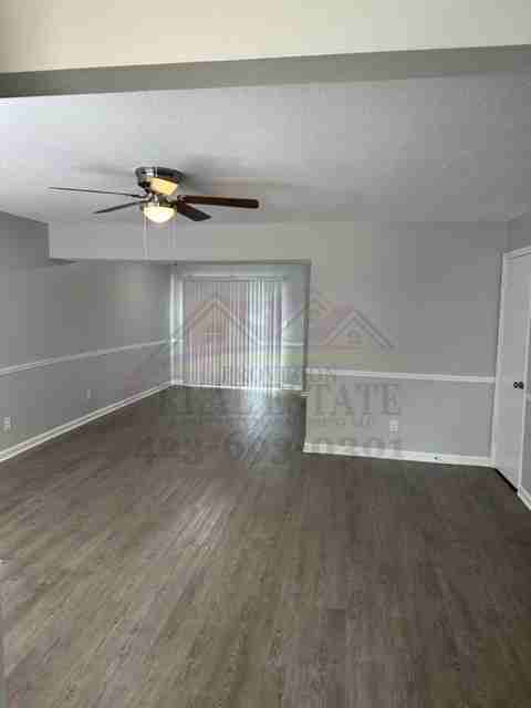 661 Village Green Dr Nw - Photo 2 of 11