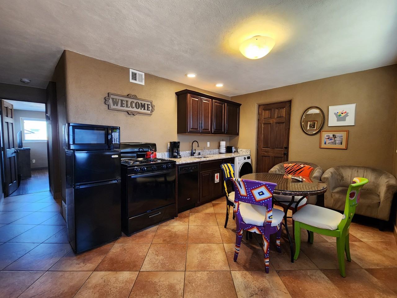 1506 Agua Fria St - Photo 2 of 8