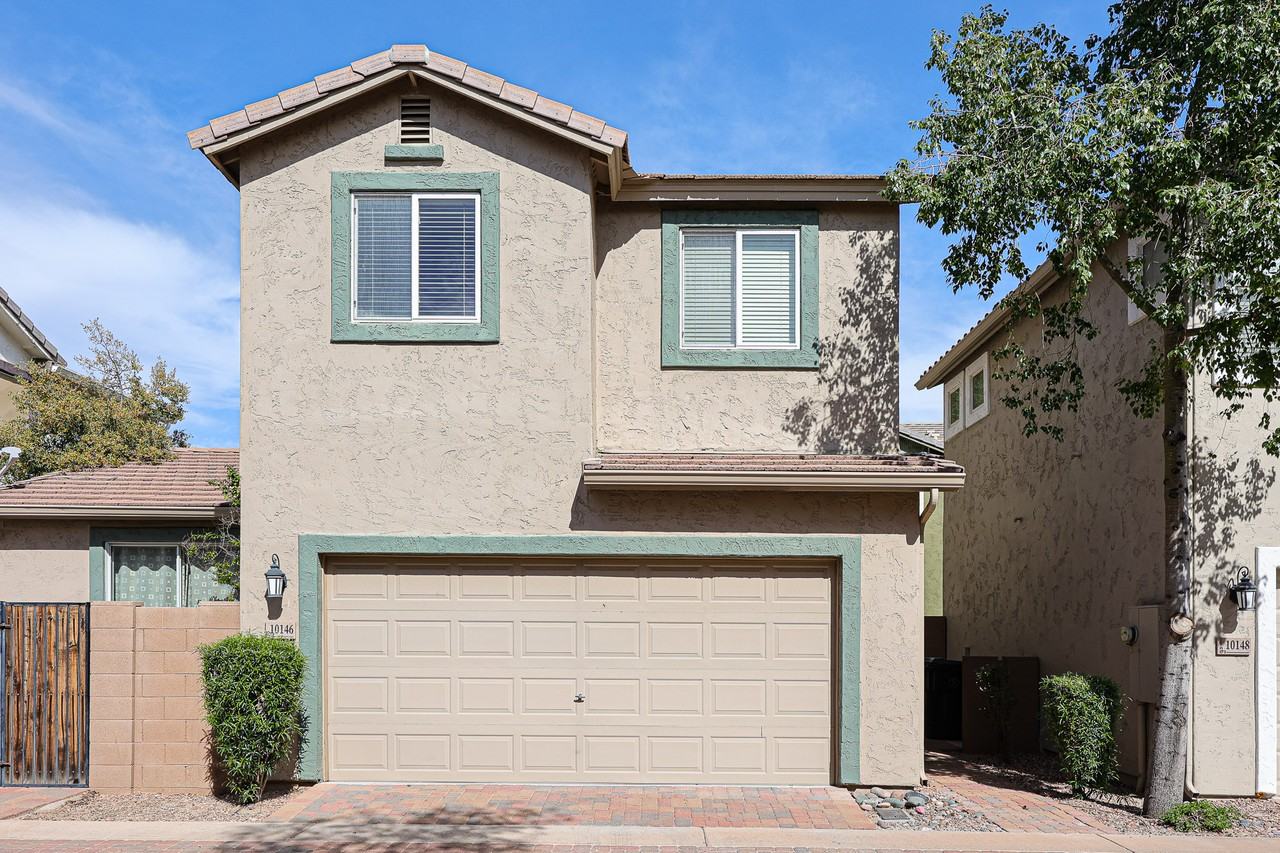 10146 E Isleta Ave - Photo 2 of 34