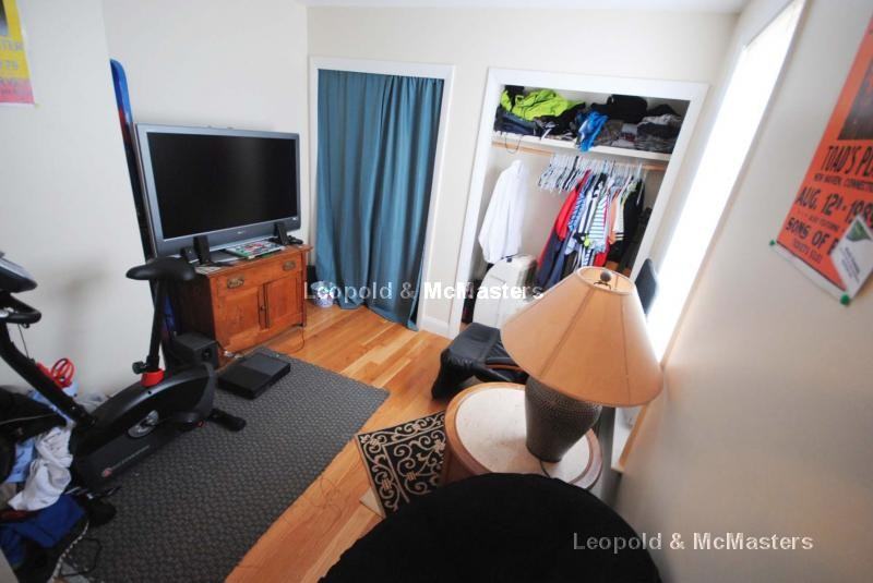 59 Waverly St #2 - Photo 6 of 29
