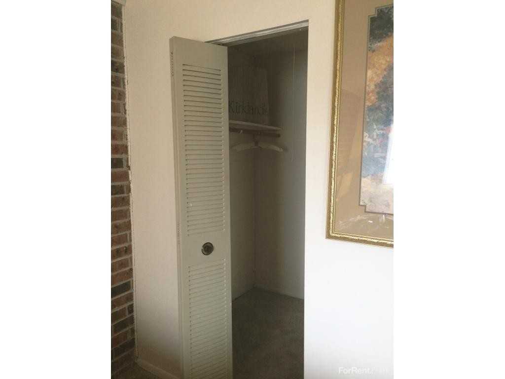 Courtyards Village West Apartments - Photo 3 of 19