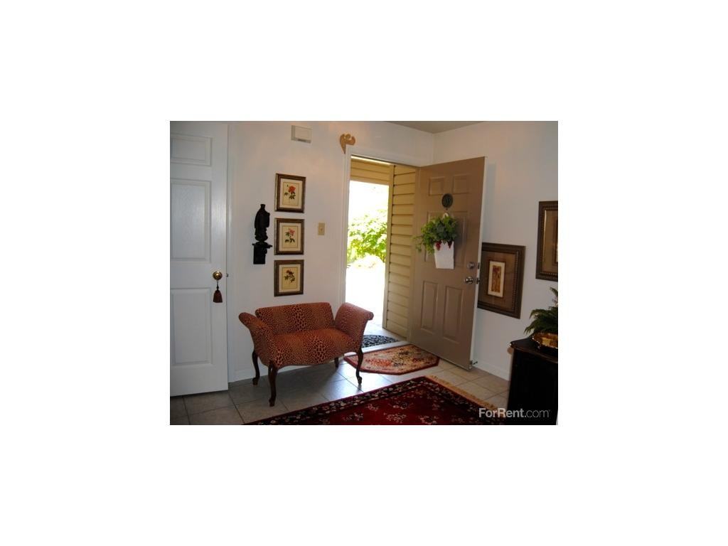 Lakemont Gardens - Photo 3 of 8