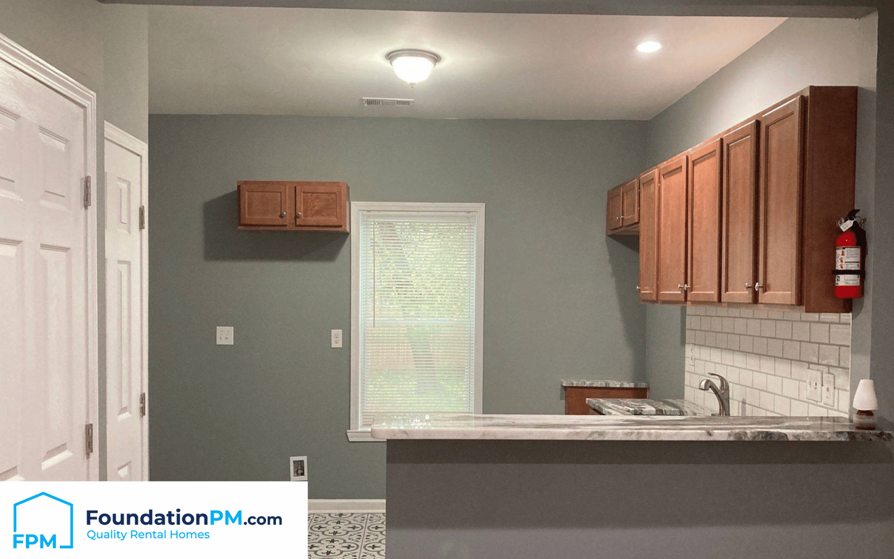 2001 Waverly Ave #1 - Photo 4 of 15