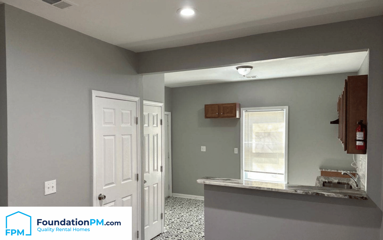 2001 Waverly Ave #1 - Photo 5 of 15