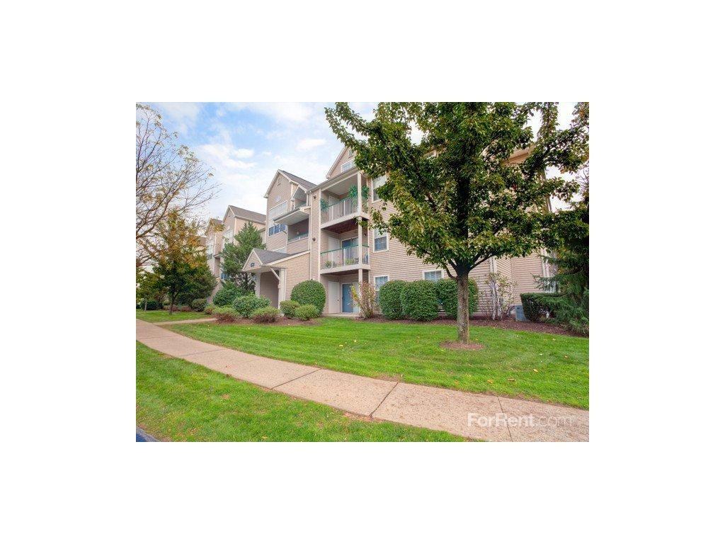 eaves Trumbull - Photo 3 of 20