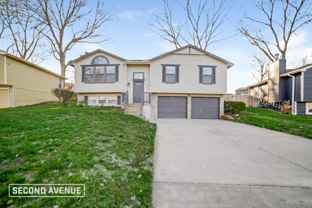 1720 S Whitney Dr - Photo 1 of 1