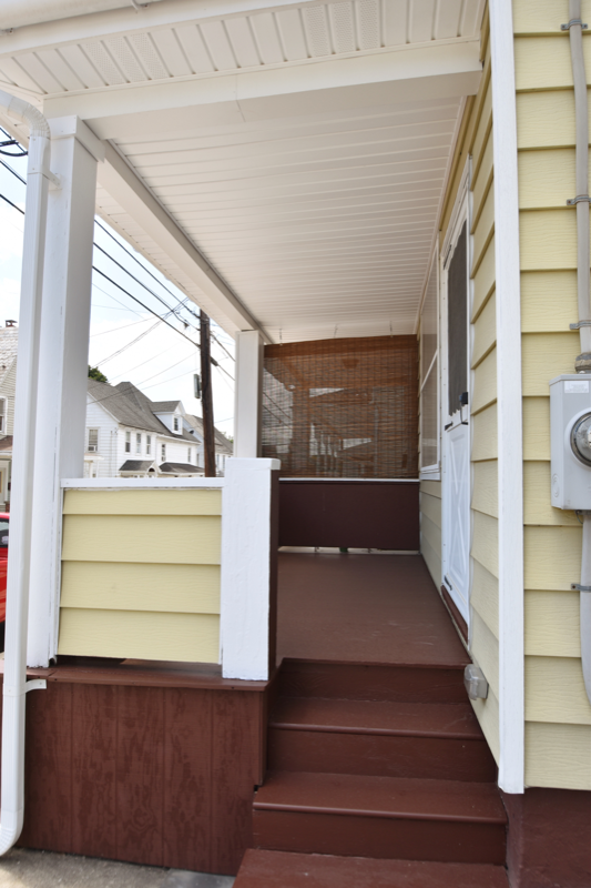 403 William St - Photo 2 of 14