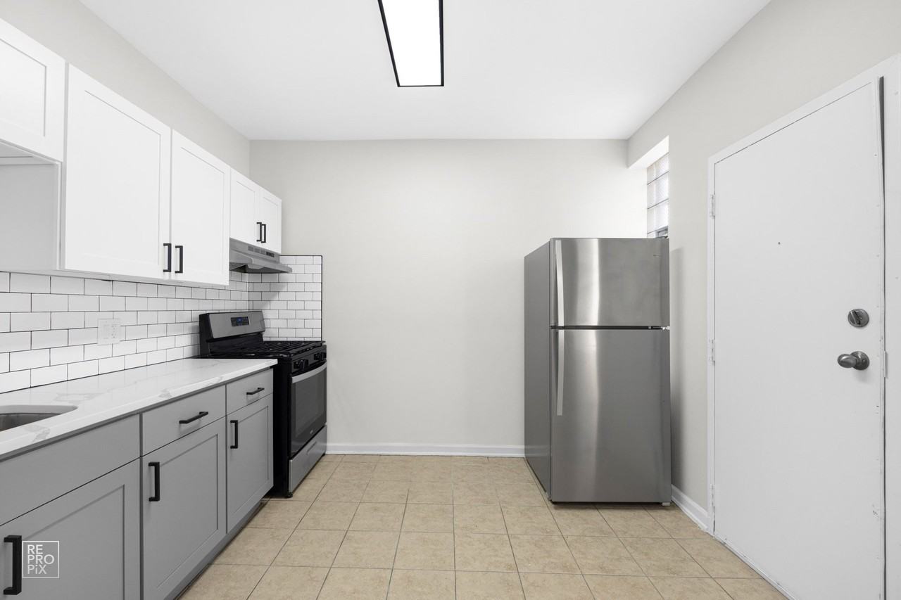 6149 W North Ave - Photo 2 of 19