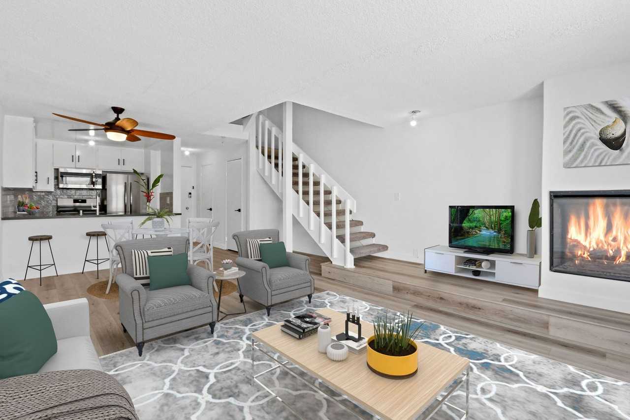 15 Catamaran Street - Photo 2 of 43