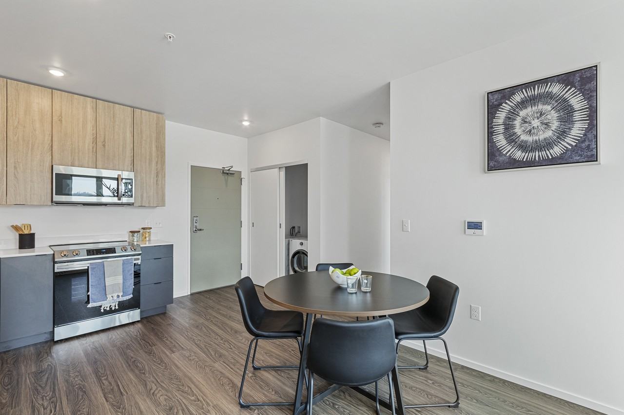 Boxcar Apartments - Photo 7 of 28