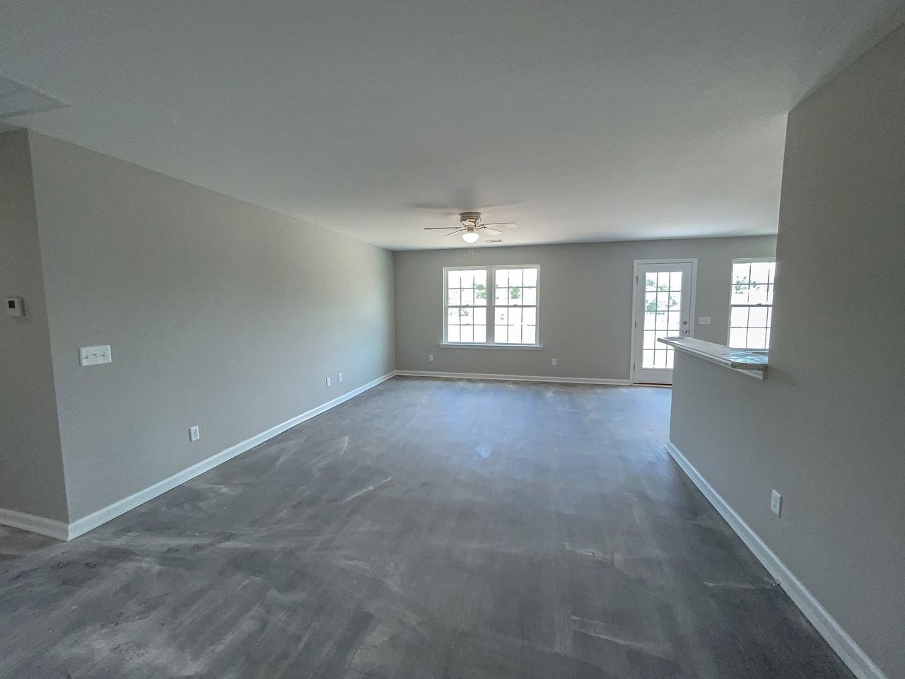 105 Callaway Cres #1 - Photo 2 of 13