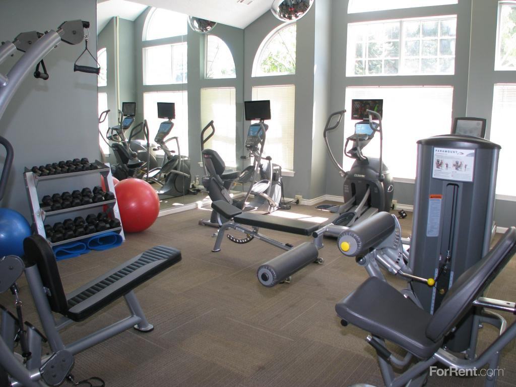 Huntington Woods - Photo 2 of 19