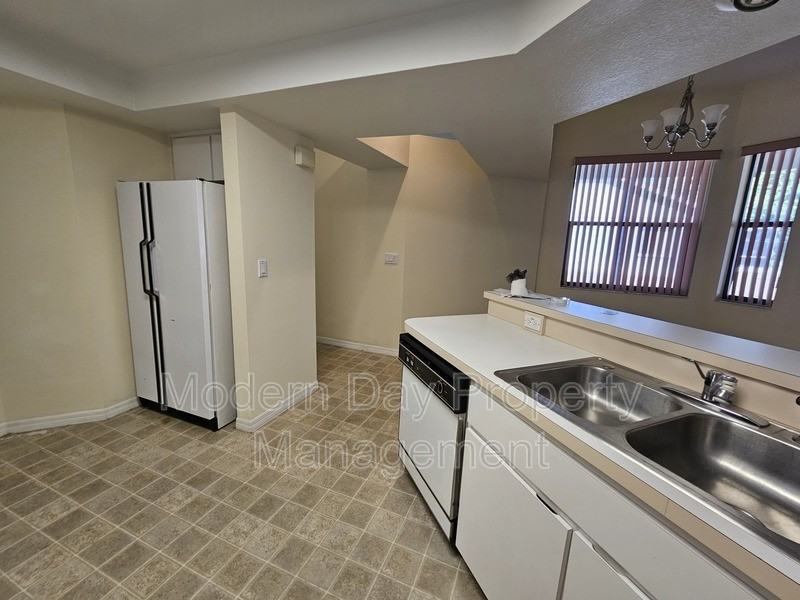 5169 Panther Dr - Photo 3 of 18