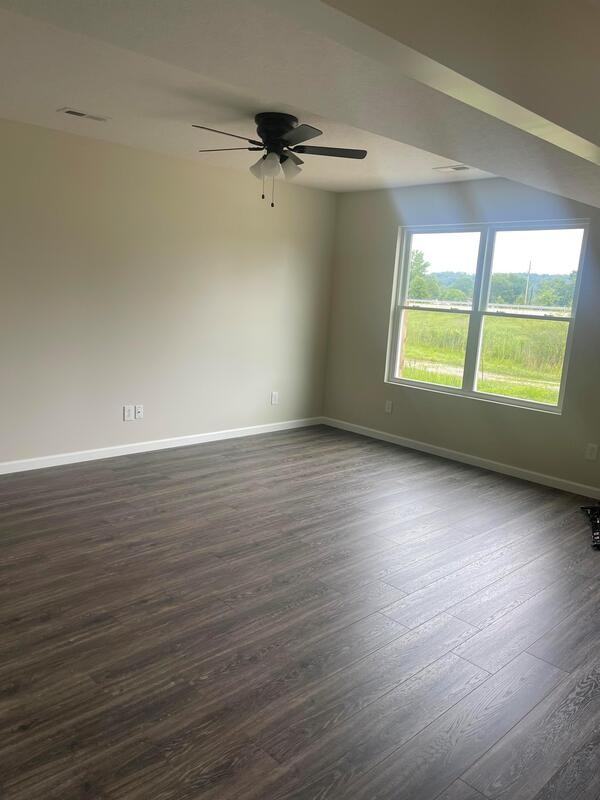 32 Christian Ct - Photo 3 of 12