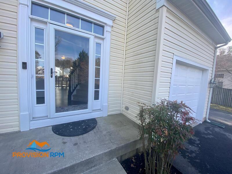 106 Hanson Court - Photo 4 of 50