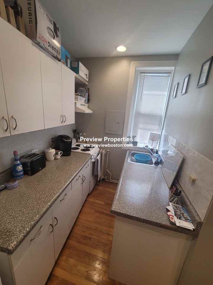 Commonwealth Ave #1 - Photo 5 of 10