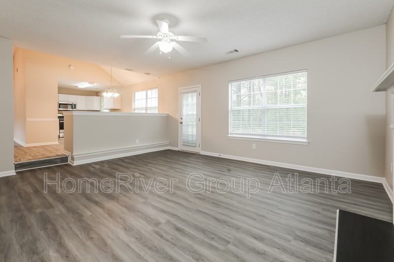 5484 Sapphire Cir - Photo 2 of 20