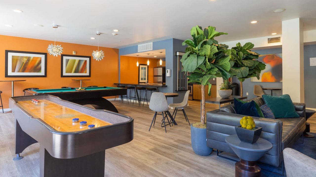 Pacific Place - Photo 7 of 50