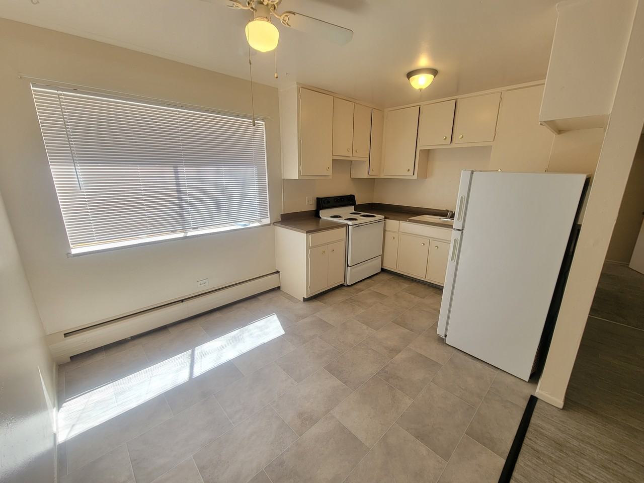 3032 West Colorado Avenue - Photo 3 of 12