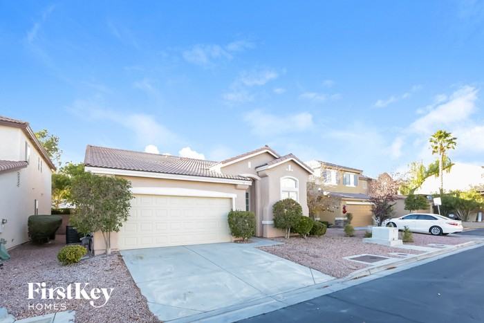 4759 Bow Canyon Ct - Photo 2 of 15