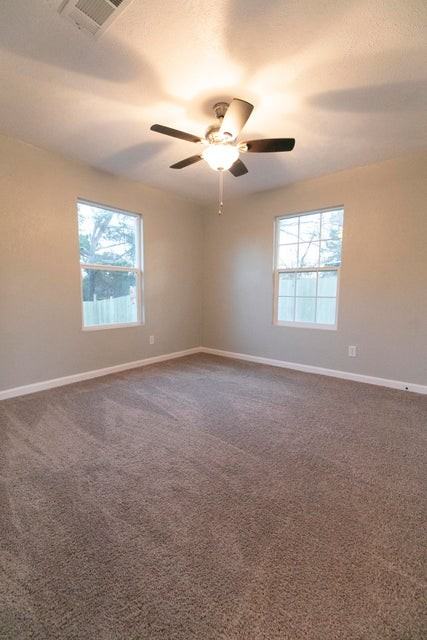 512 Vernon St #1 - Photo 5 of 26