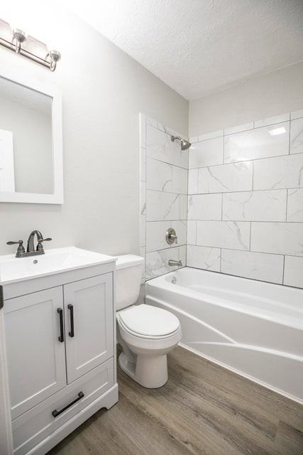 512 Vernon St #1 - Photo 6 of 26