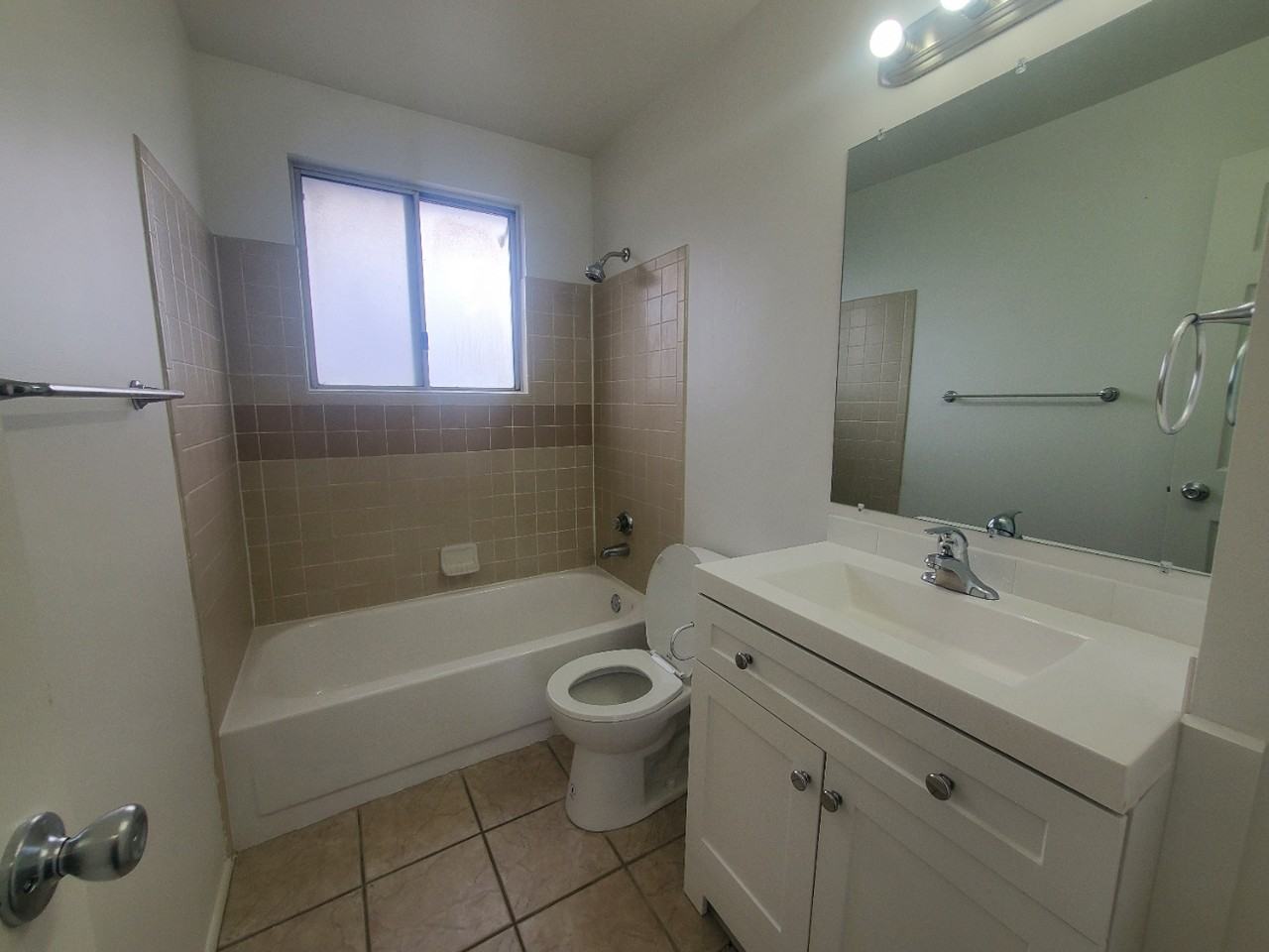 4735 W Wedgecliffe Dr #A - Photo 7 of 13