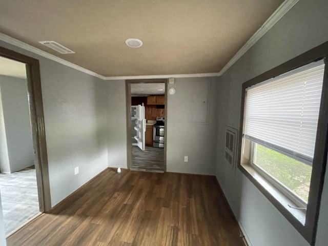 305 Sw 2nd Ave #1 - Photo 2 of 18