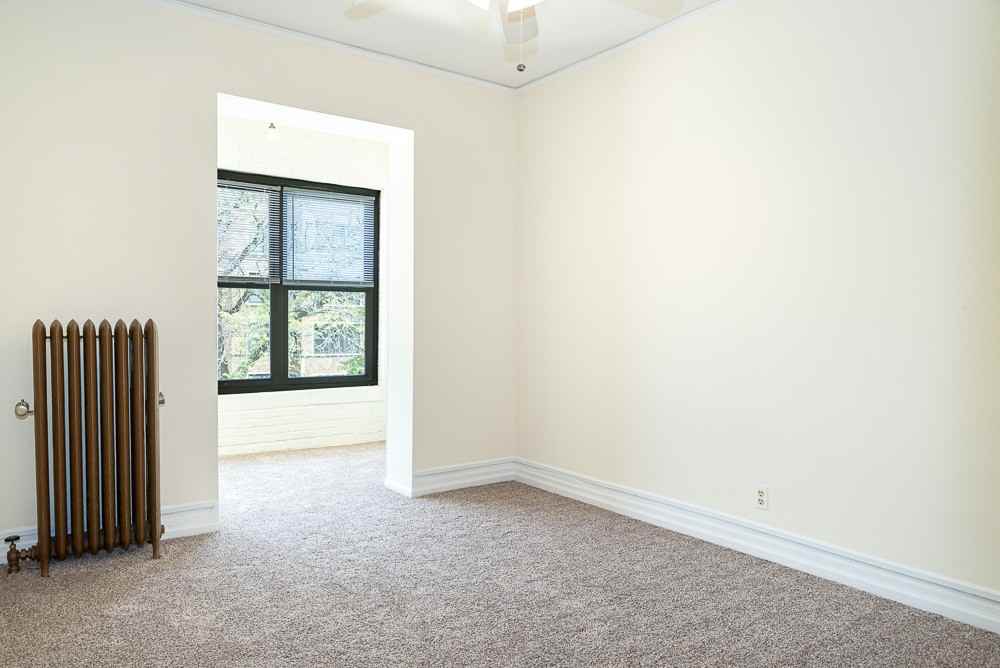 1263 W Loyola AveApt 2 #1263-2 - Photo 7 of 12