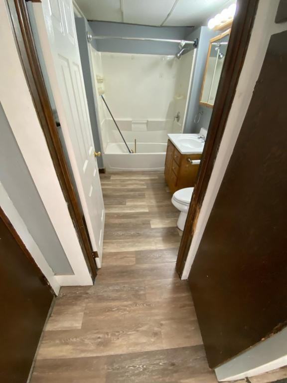 4 Negus St #2R - Photo 2 of 6