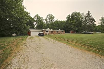 5775 E Robinson Rd - Photo 3 of 15