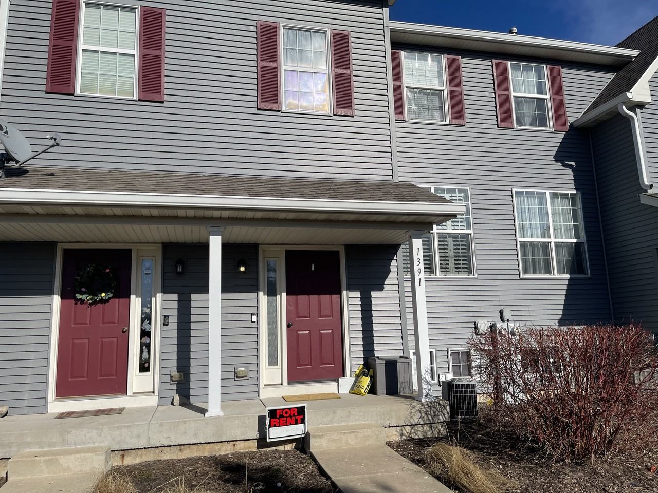 1391 Chestnut Ln #1391 - Photo 2 of 14