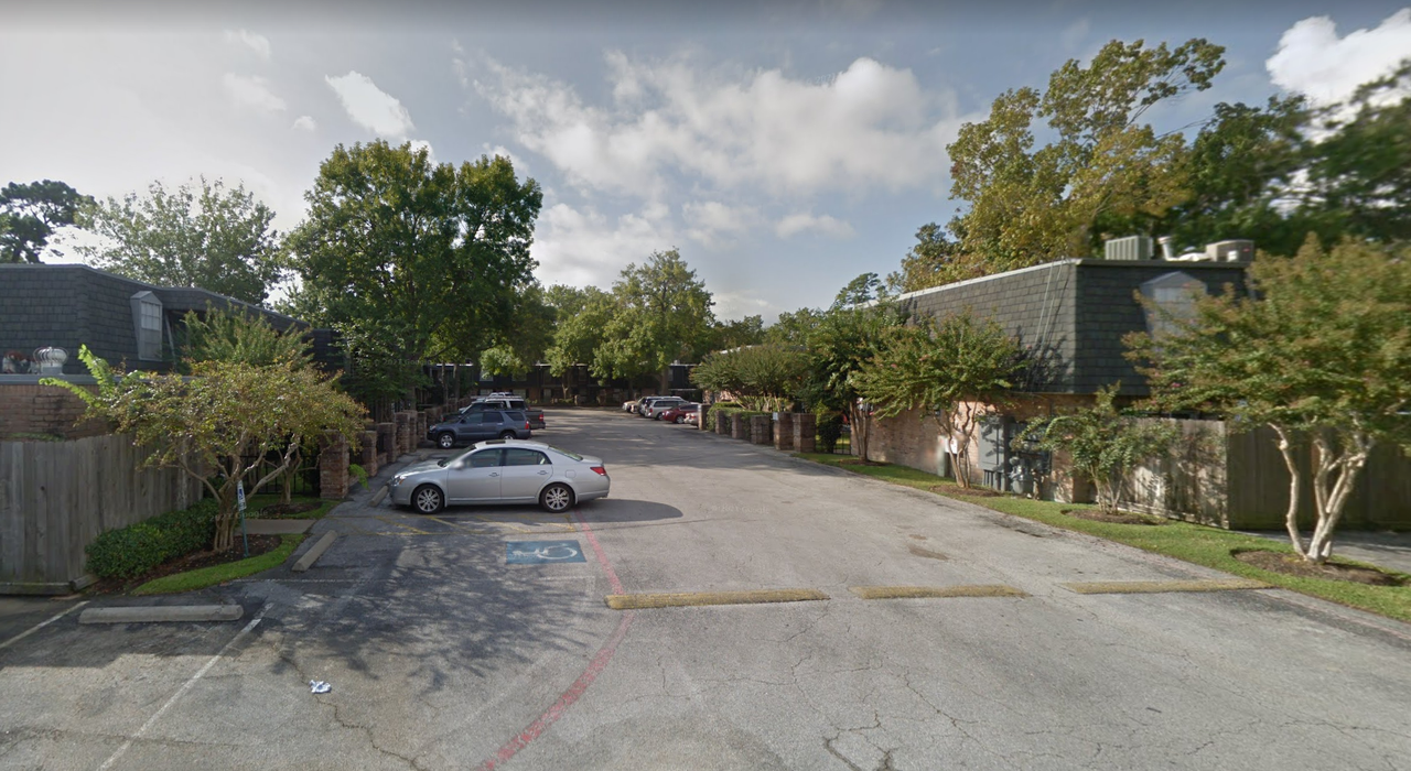 9021 Gaylord Dr #83 - Photo 2 of 7