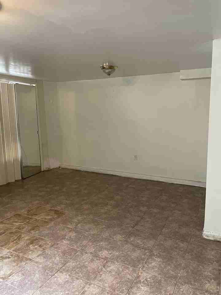 Paerdegat 9th St #BS - Photo 2 of 3