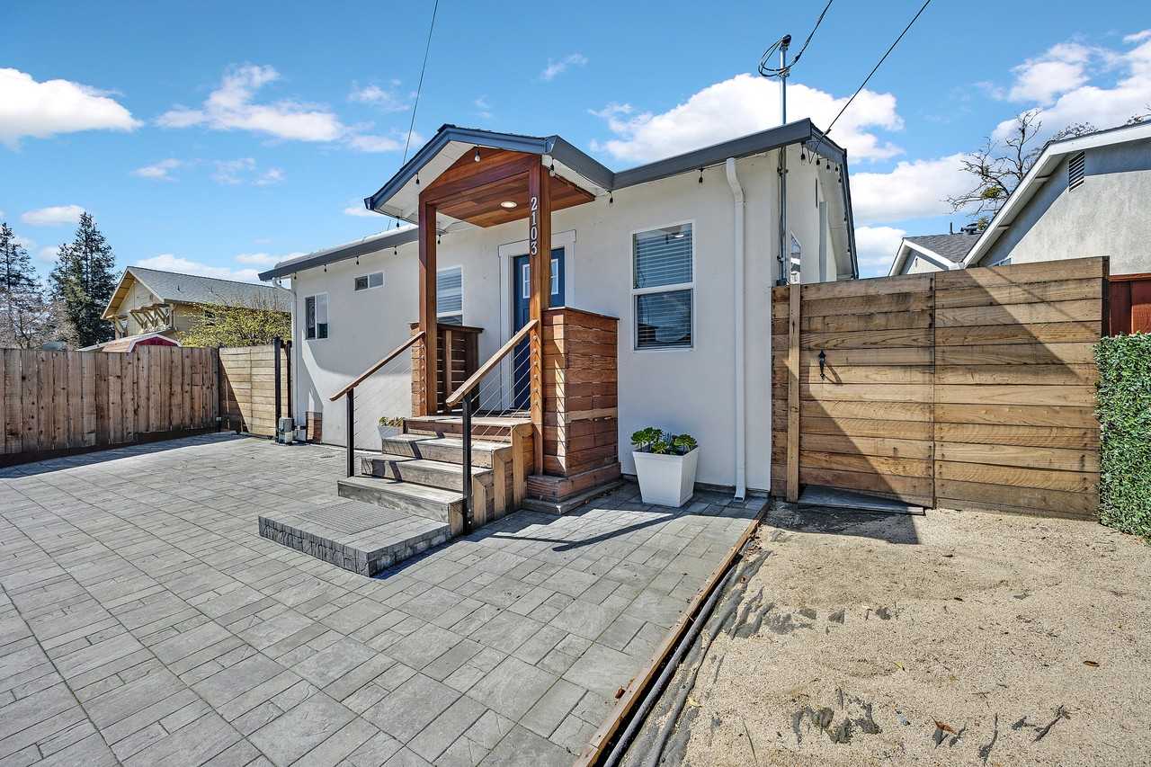 2103 Hillside Ave #NA - Photo 2 of 21