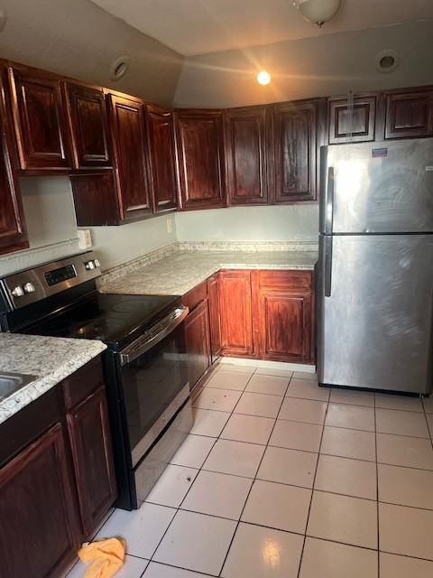 1203 West Ct #NA - Photo 3 of 9