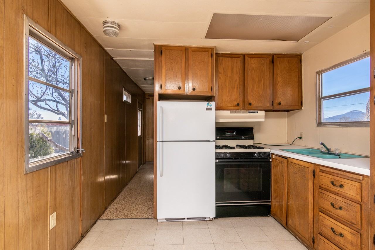 782 W Sieling Loop #782 - Photo 2 of 16