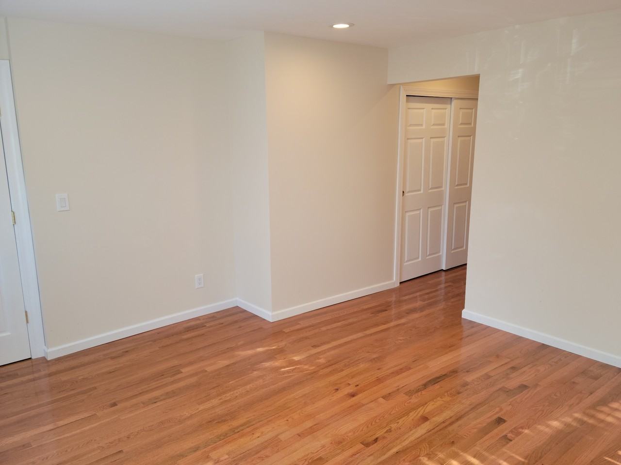 219 Fisher Ave #A - Photo 2 of 14