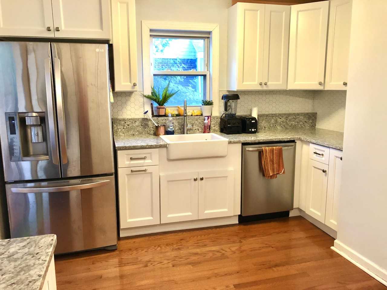 2251 Sweetbriar Dr #NA - Photo 3 of 11