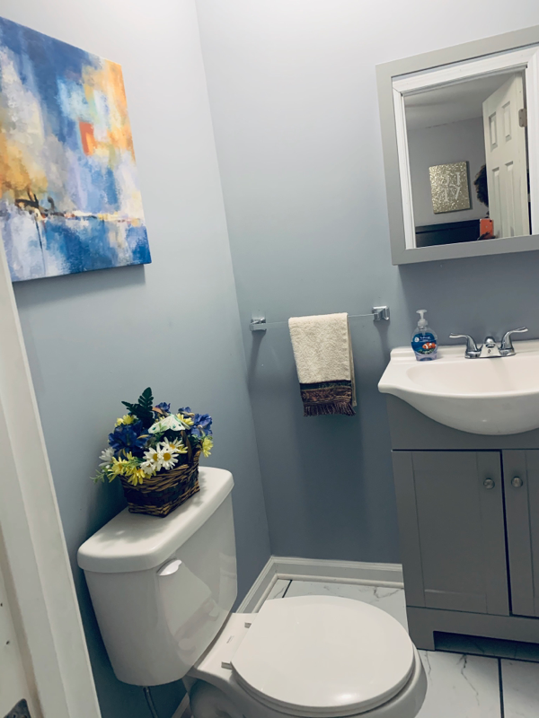 533 Hinton St - Photo 2 of 7