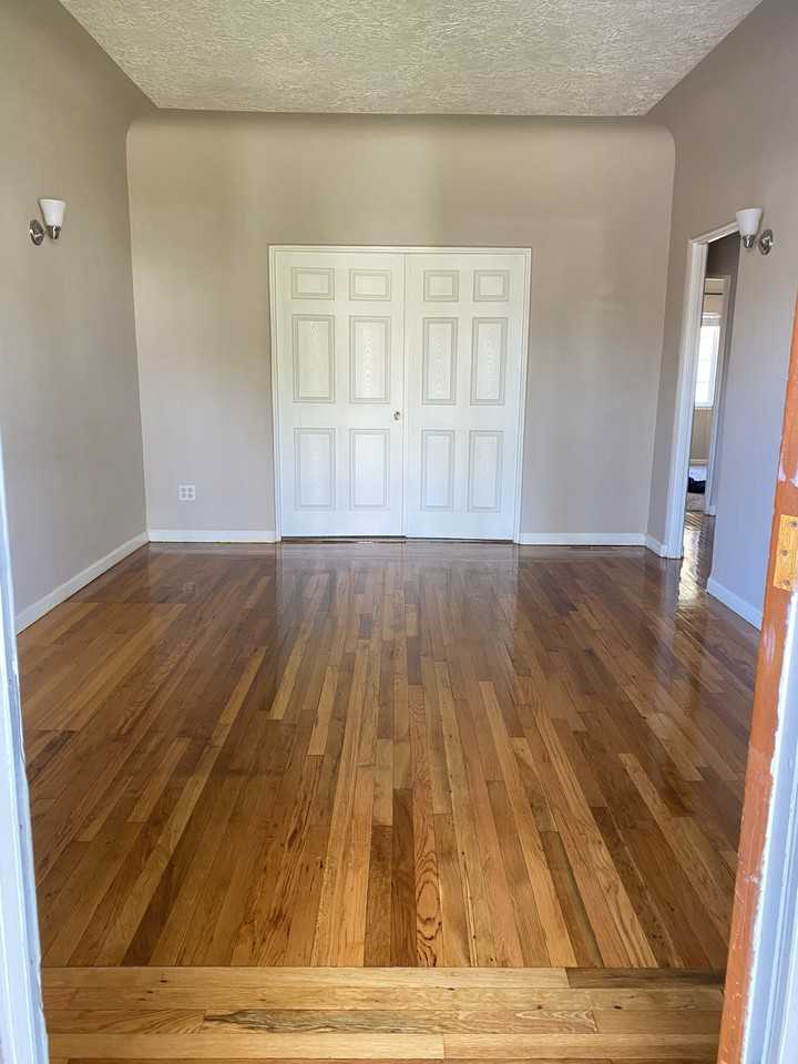 326 Yosemite Ave #NA - Photo 3 of 22