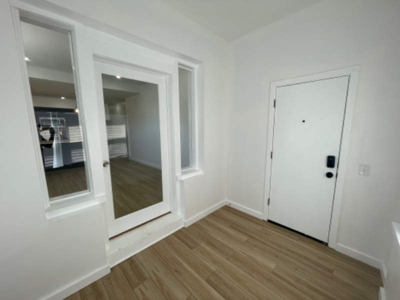 561 W Fisher Ave #1stFL - Photo 3 of 10